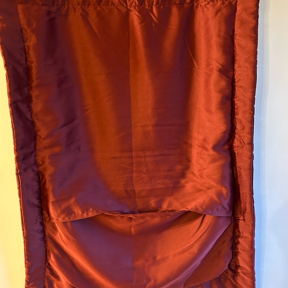 PEM AMERICA INC. BURGUNDY QUILTED PLUSH STANDARD SIZE PILLOW SHAMS (2) - Picture 6 of 6